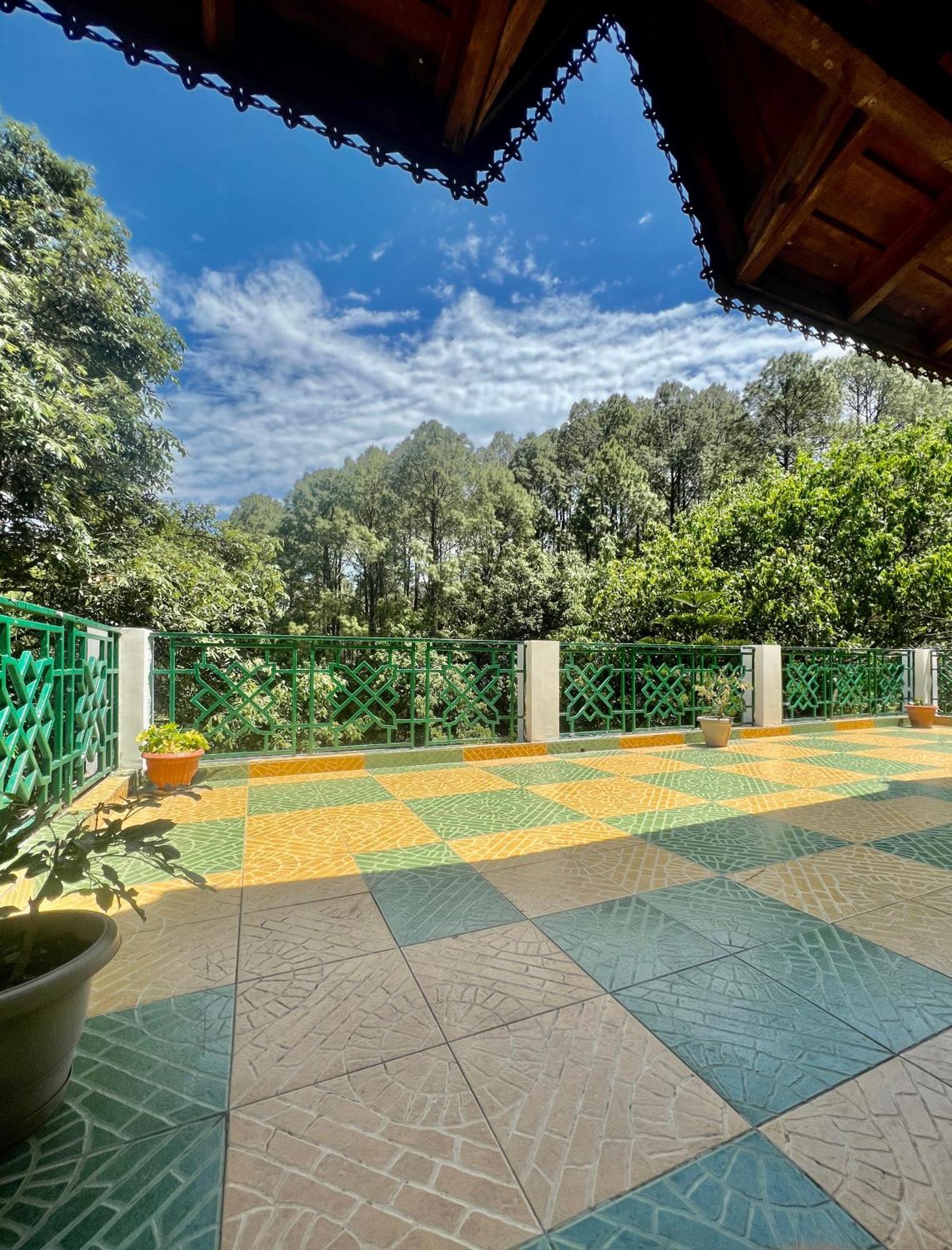 Sea Hawk - Luxury Hill Resort 4 Mins From Bhimtal Lake Exterior foto