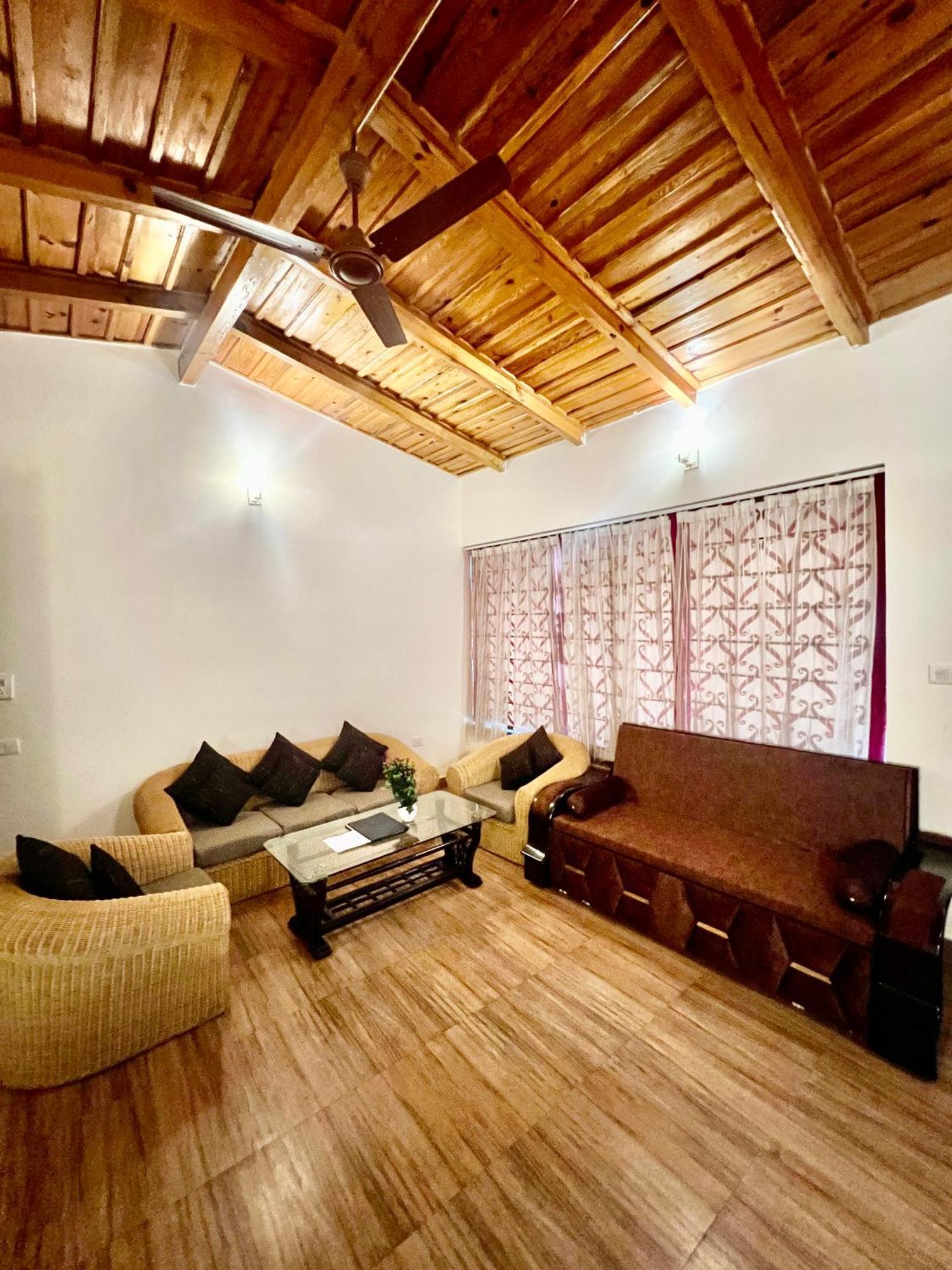 Sea Hawk - Luxury Hill Resort 4 Mins From Bhimtal Lake Exterior foto