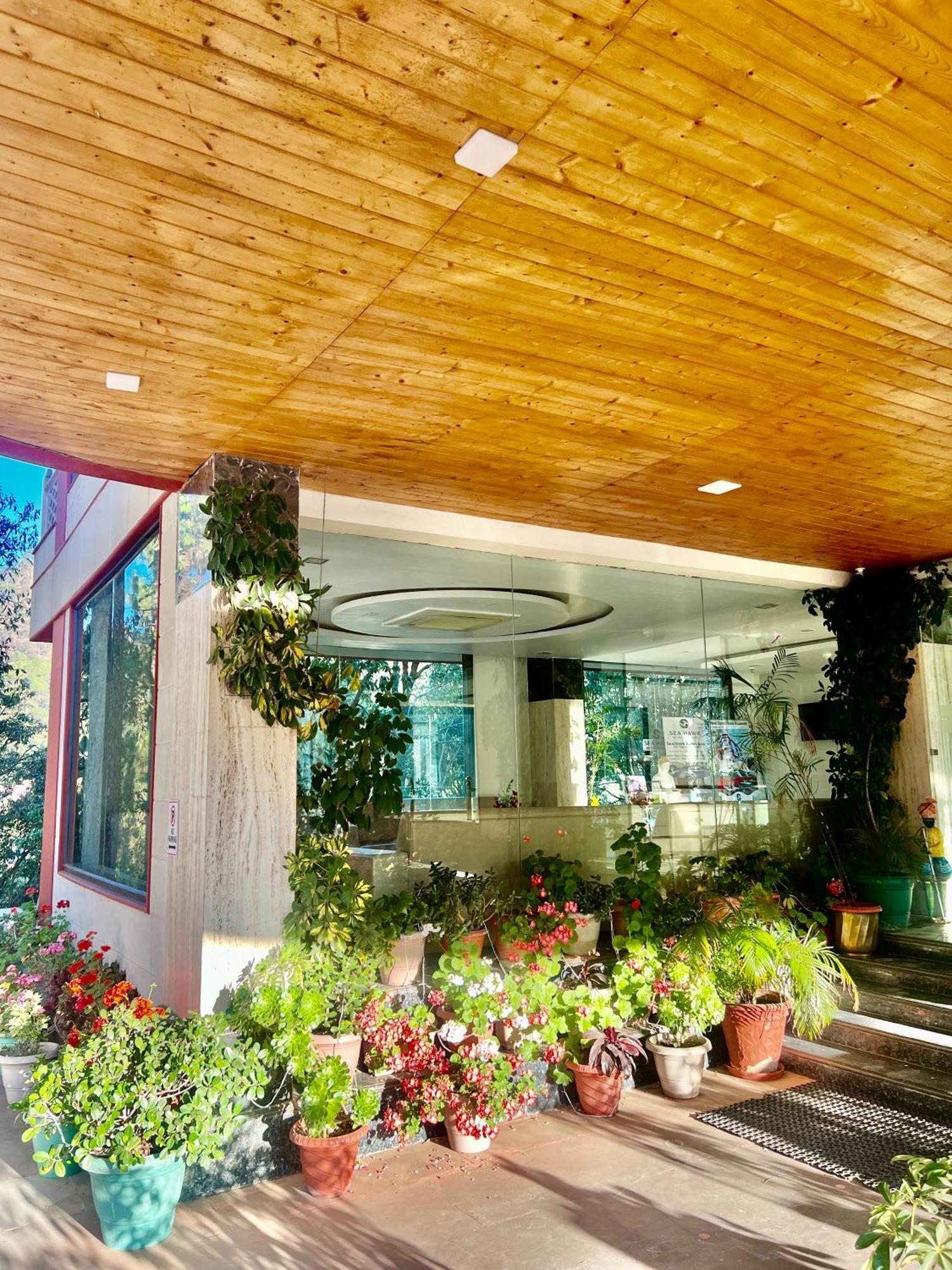 Sea Hawk - Luxury Hill Resort 4 Mins From Bhimtal Lake Exterior foto